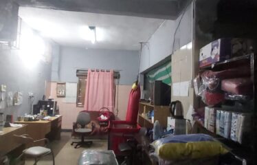 Venta casa. 2 dormitorios. Con patio.