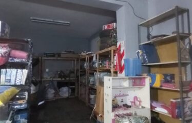 Venta casa. 2 dormitorios. Con patio.
