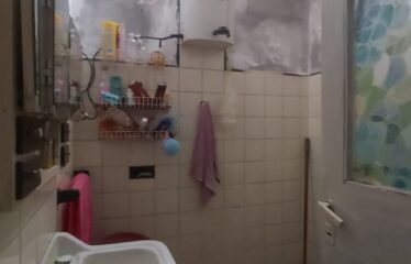Venta casa. 2 dormitorios. Con patio.